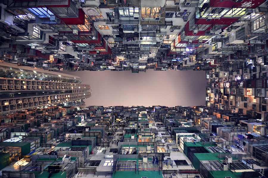 Hong Kong Vertical Horizon by RJL